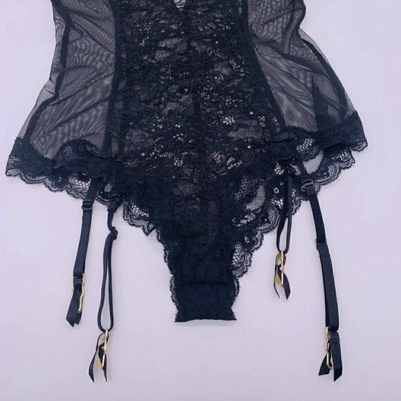 Victoria’s Secret Bodysuit 34C Lace Corset Garter Strings Black Sexy Anniversary - Picture 8 of 10